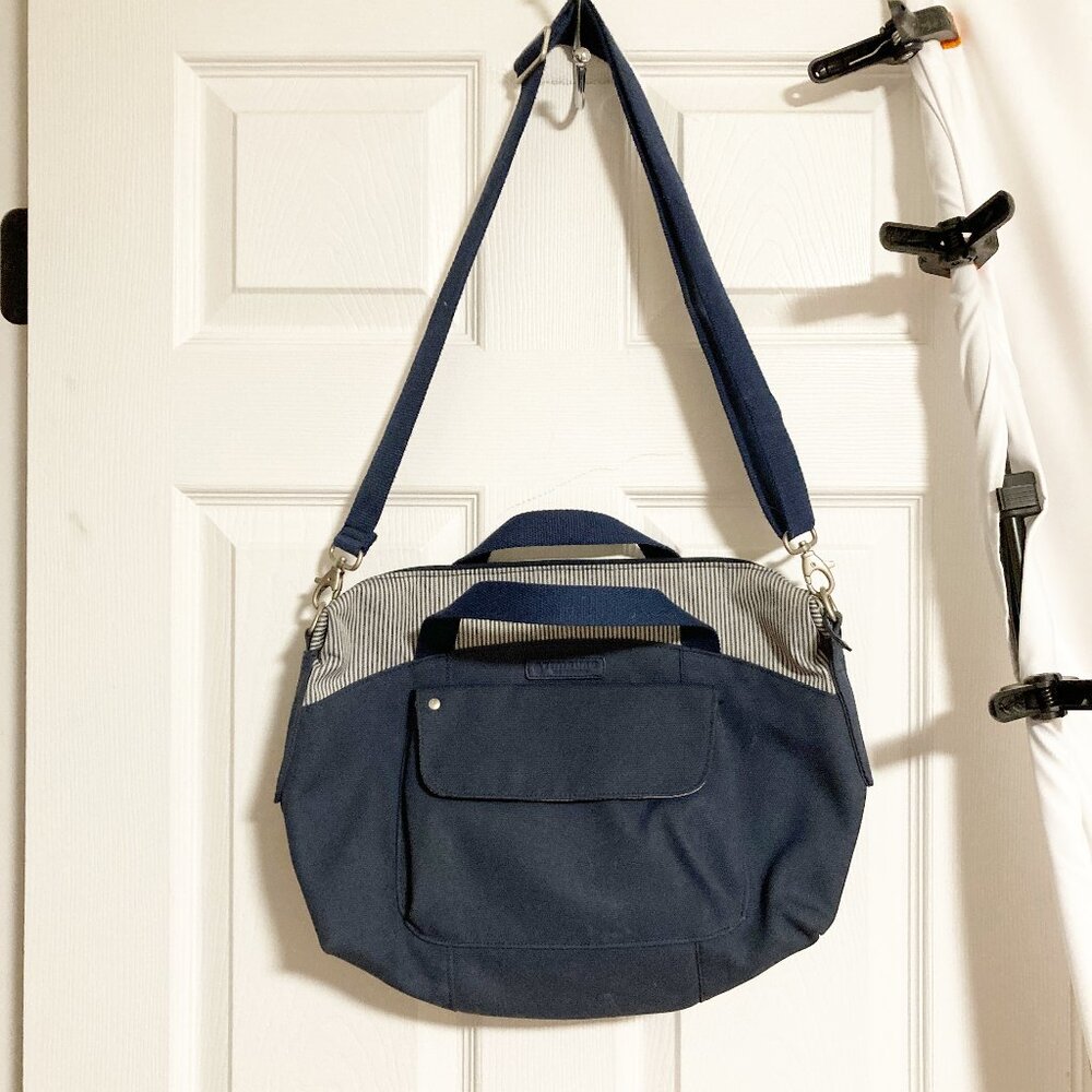 Timbuk2 Navy & Stripe Convertible Messenger Bag Polka Dot Interior
